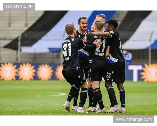 莱比锡主场迎战比勒菲尔德谁能在德乙赛场上笑到最后