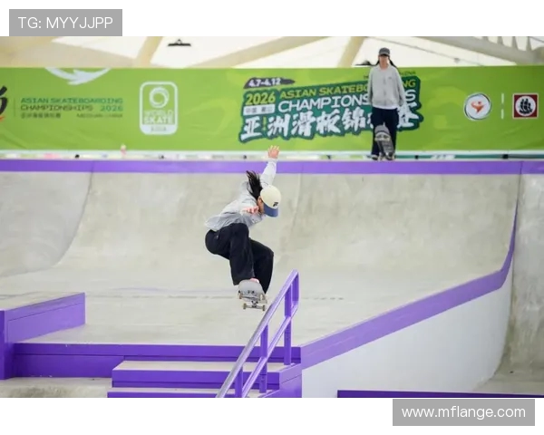 成都攀岩队在世界滑板锦标赛中的精彩表现与实力分析